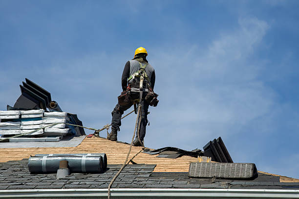 Professional Gutter Installation technician working in Perkinsville, VT